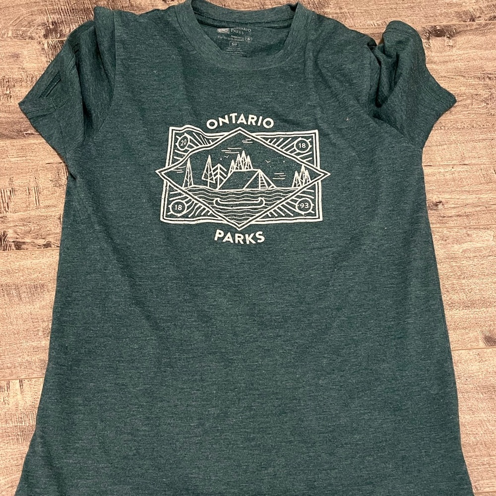 Green Ontario Parks Tee Women’s Small